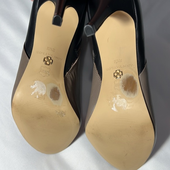 Ann Taylor Robyn Leather Black/Taupe Color Block Heeled Ankle Boots - Picture 7 of 8